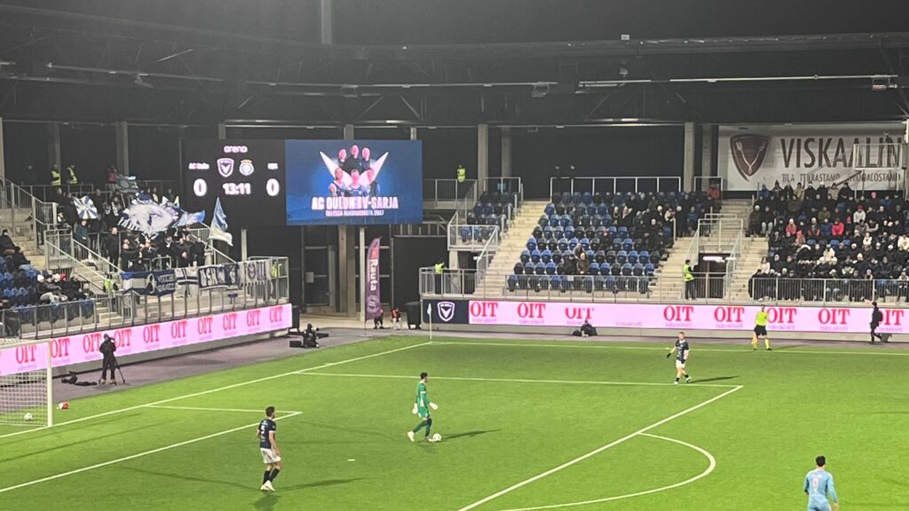 AC Oulu OTC Stadion LED-mainospinnat