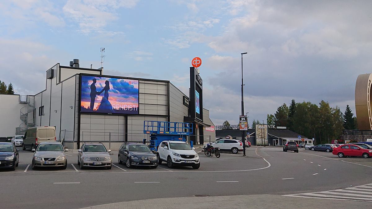 Alavuden Osuuspankin LED-screen